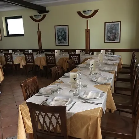 Hotell La Di Romeo 3*